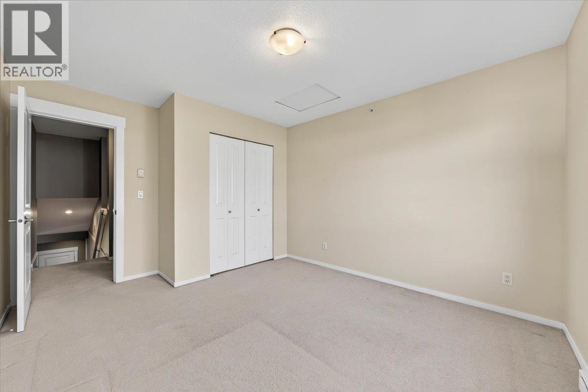 54 19452 FRASER WAY, Pitt Meadows