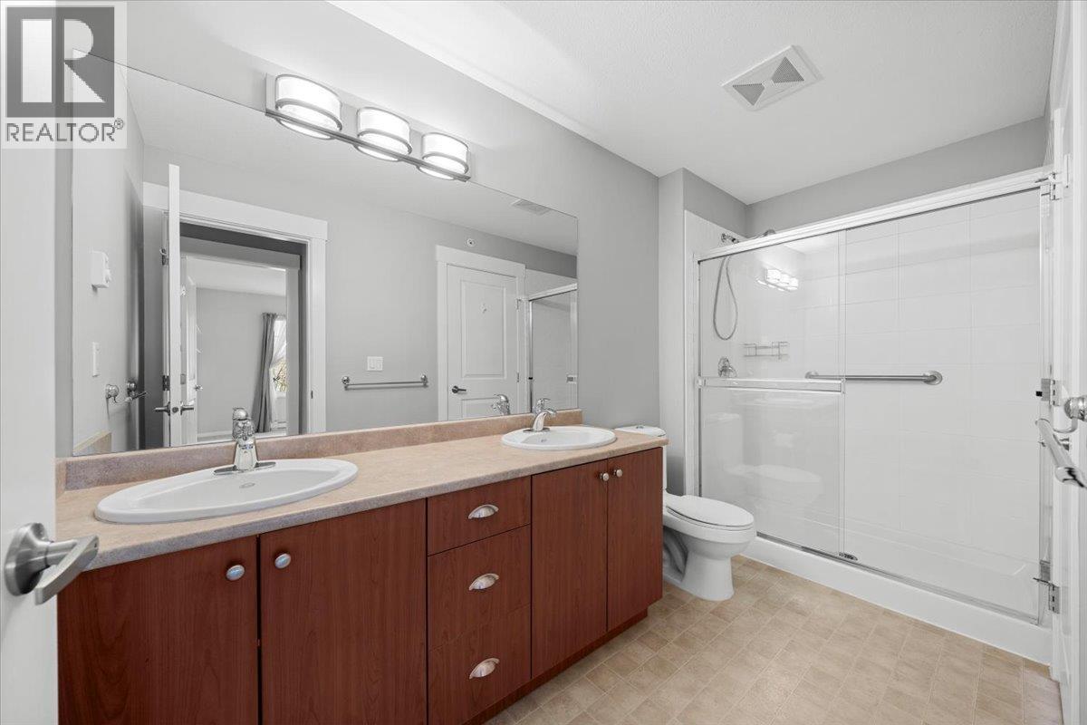 54 19452 FRASER WAY, Pitt Meadows