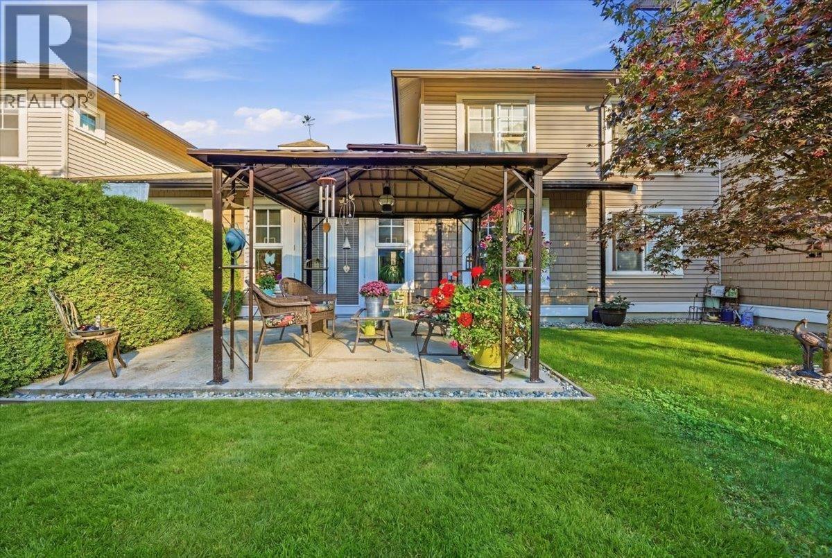 54 19452 FRASER WAY, Pitt Meadows