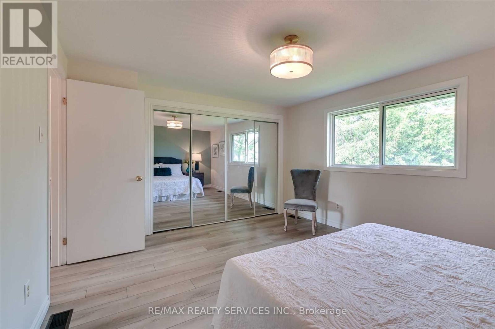 #56 1250 JALNA BOULEVARD - 20