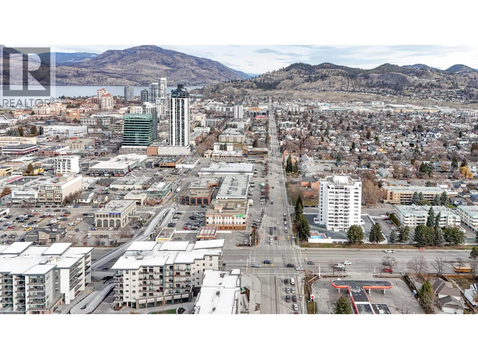 202 1626 Richter Street, Kelowna