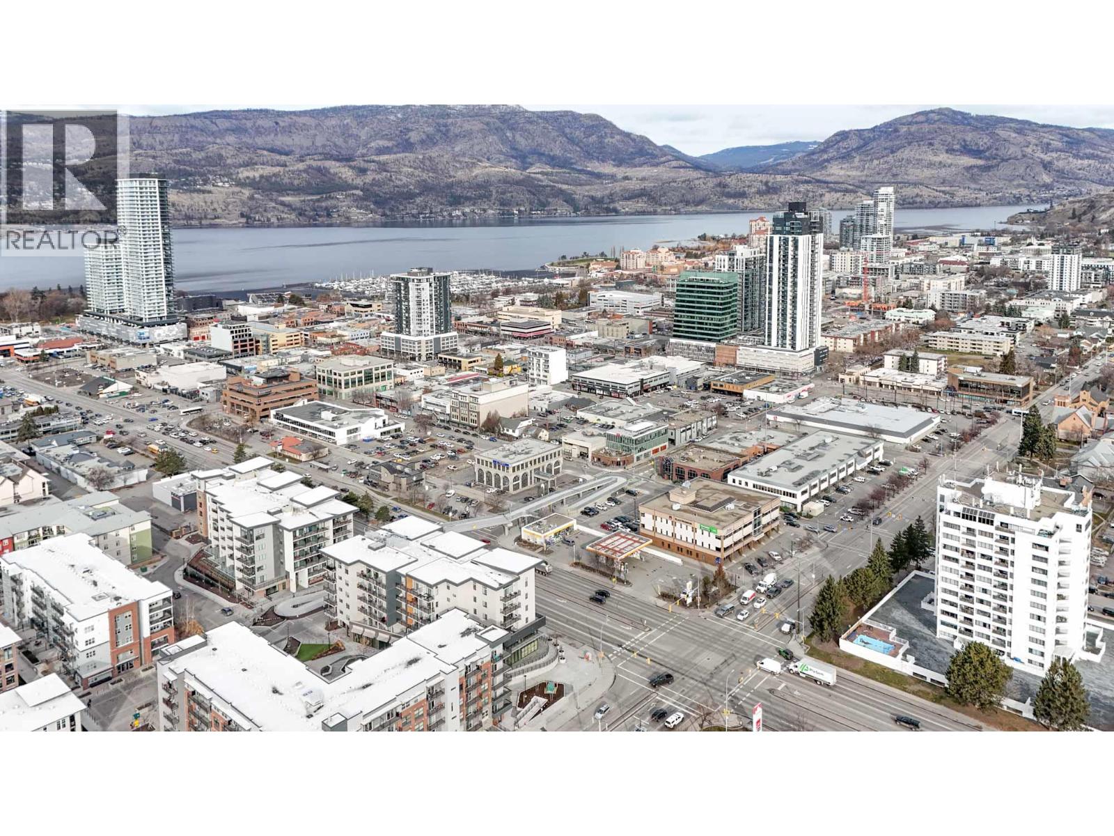 202 1626 Richter Street, Kelowna