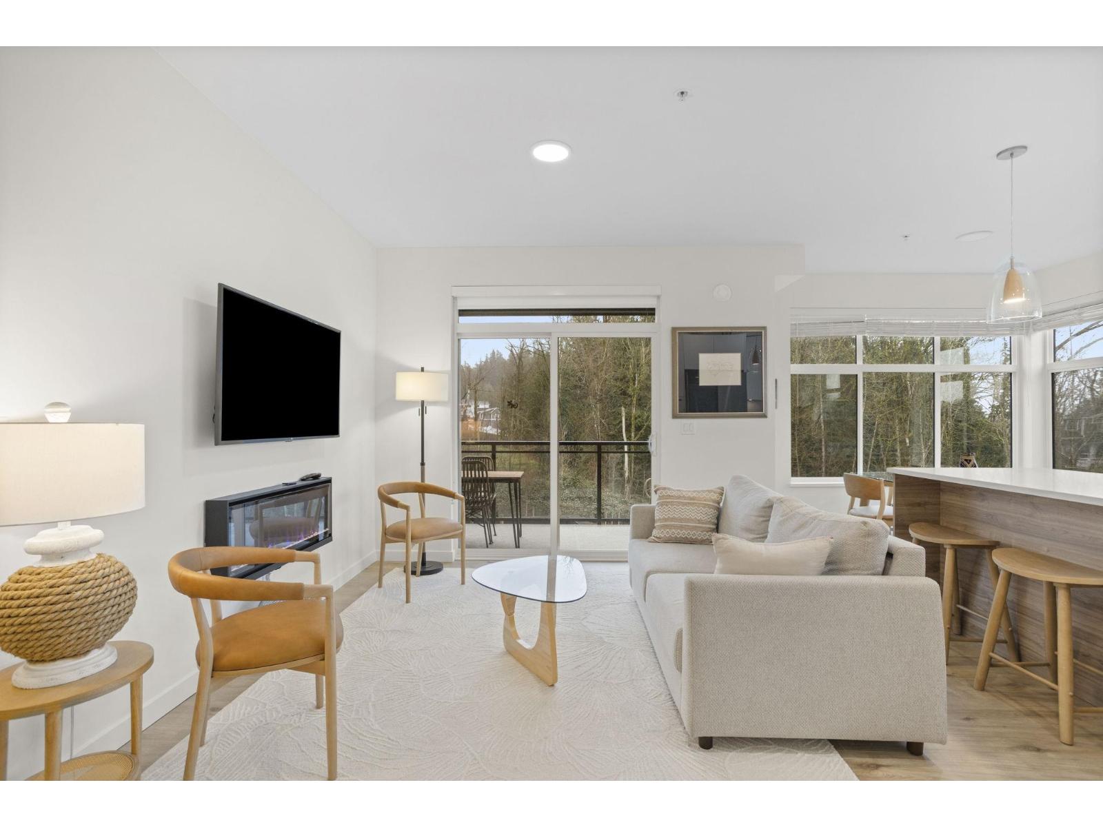 211 33920 BEST AVENUE, Mission