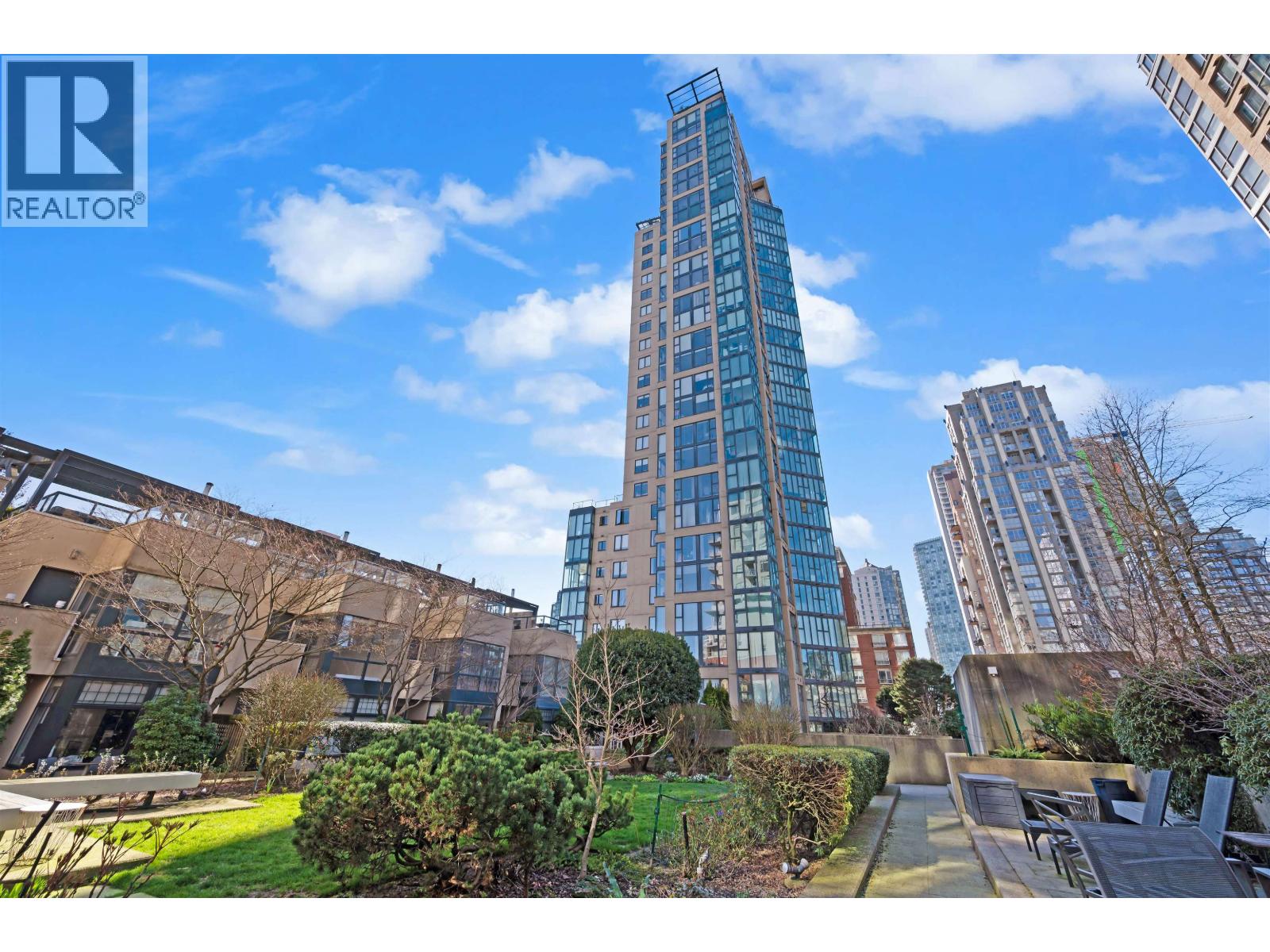 1403 1155 HOMER Street - photo 2