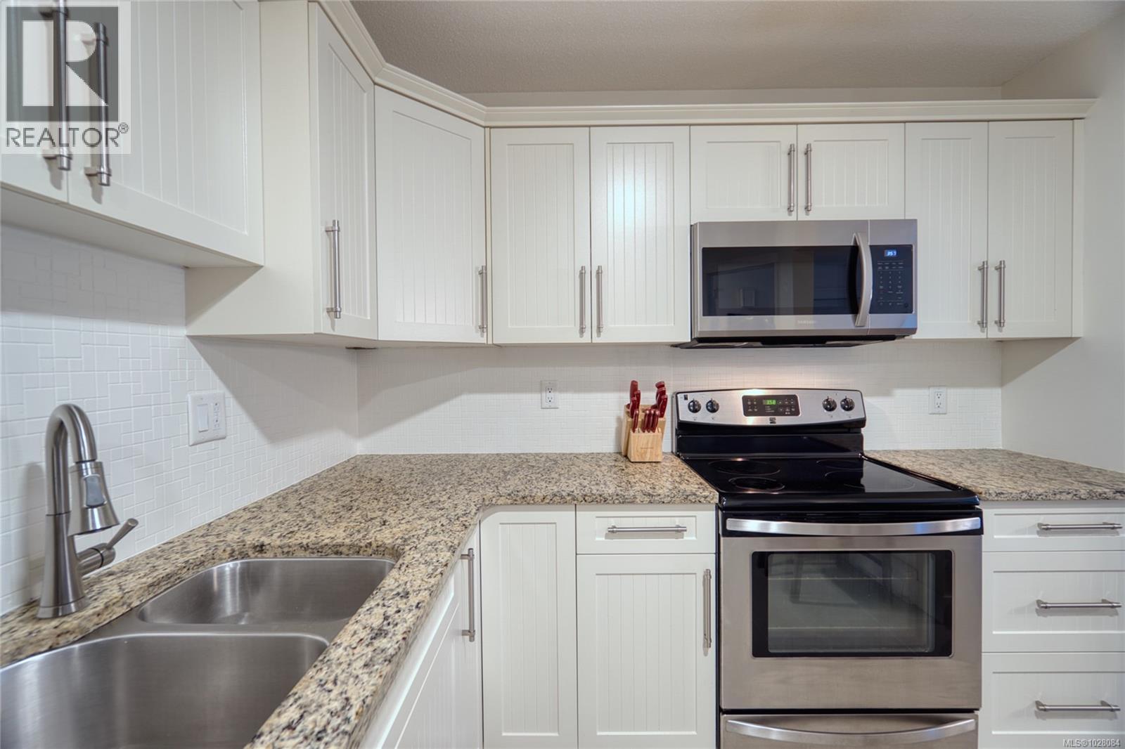 #12 3250 ROSS RD - 9