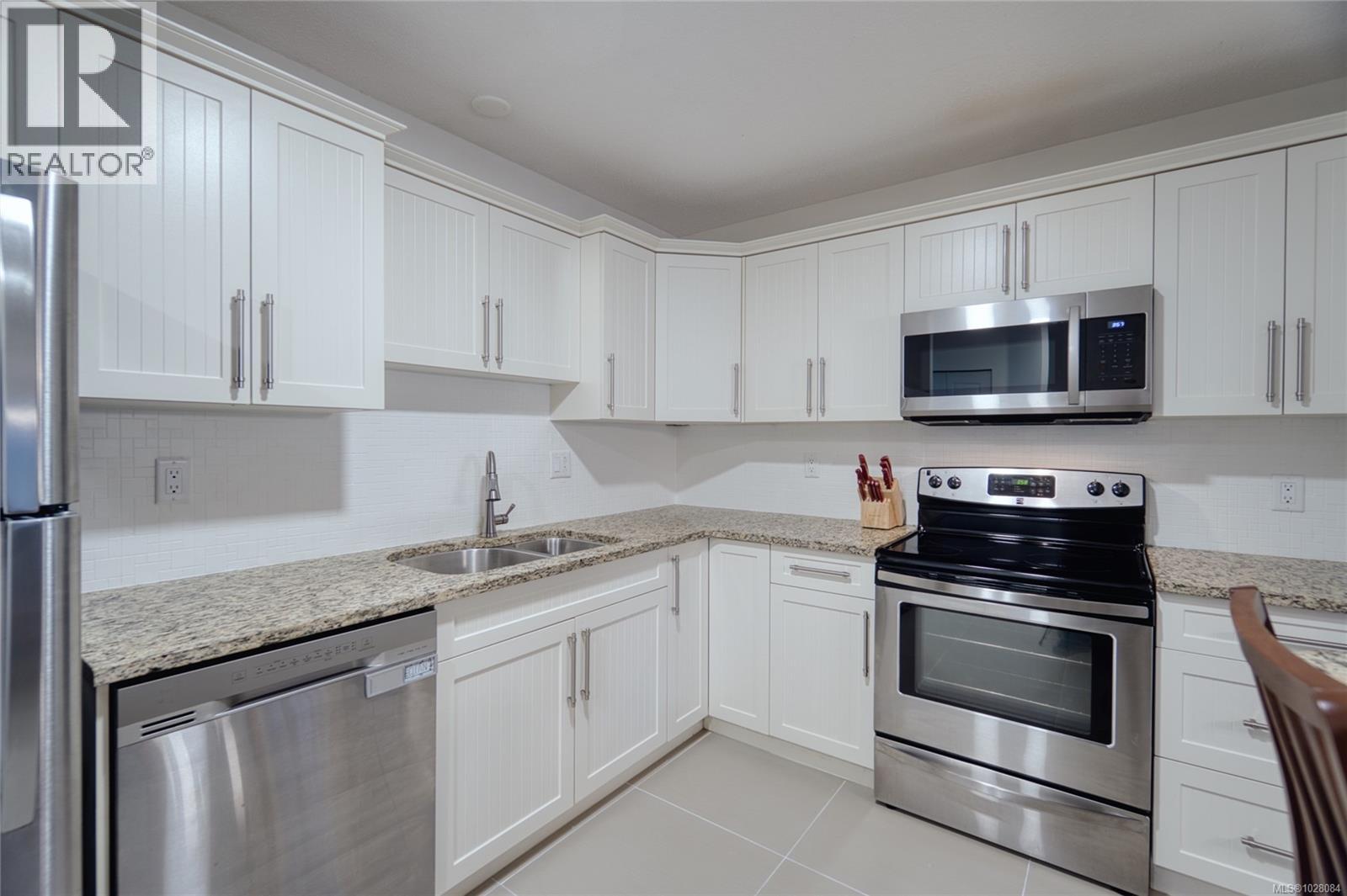 #12 3250 ROSS RD - 8