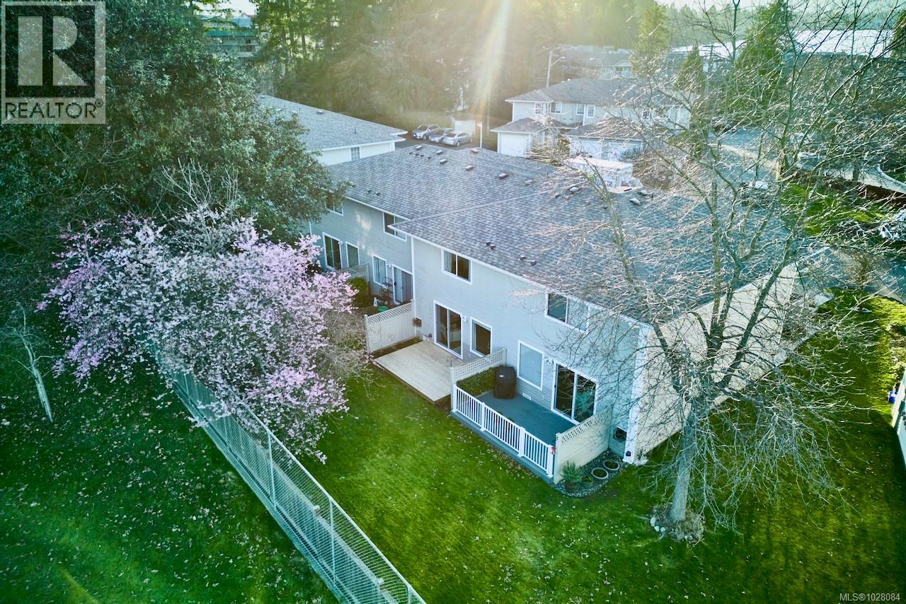 #12 3250 ROSS RD - Image 2