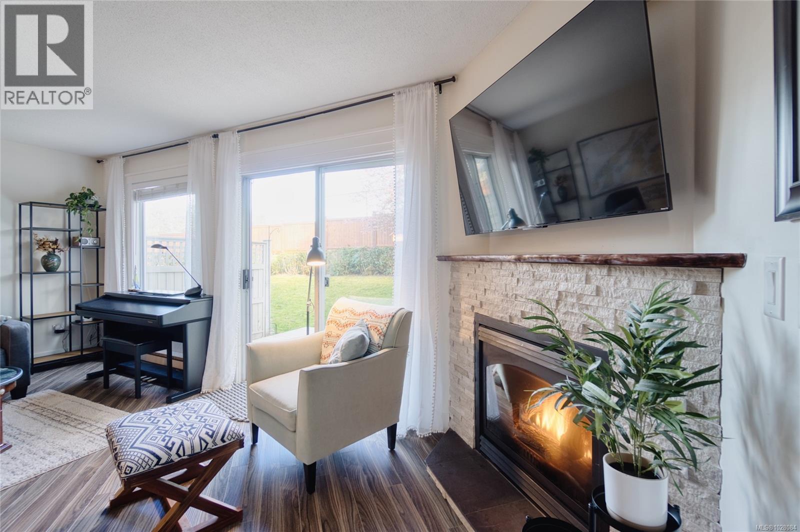 #12 3250 ROSS RD - 30