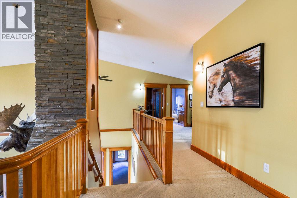 4931 MOUNTAIN VIEW Drive, Fairmont Hot Springs