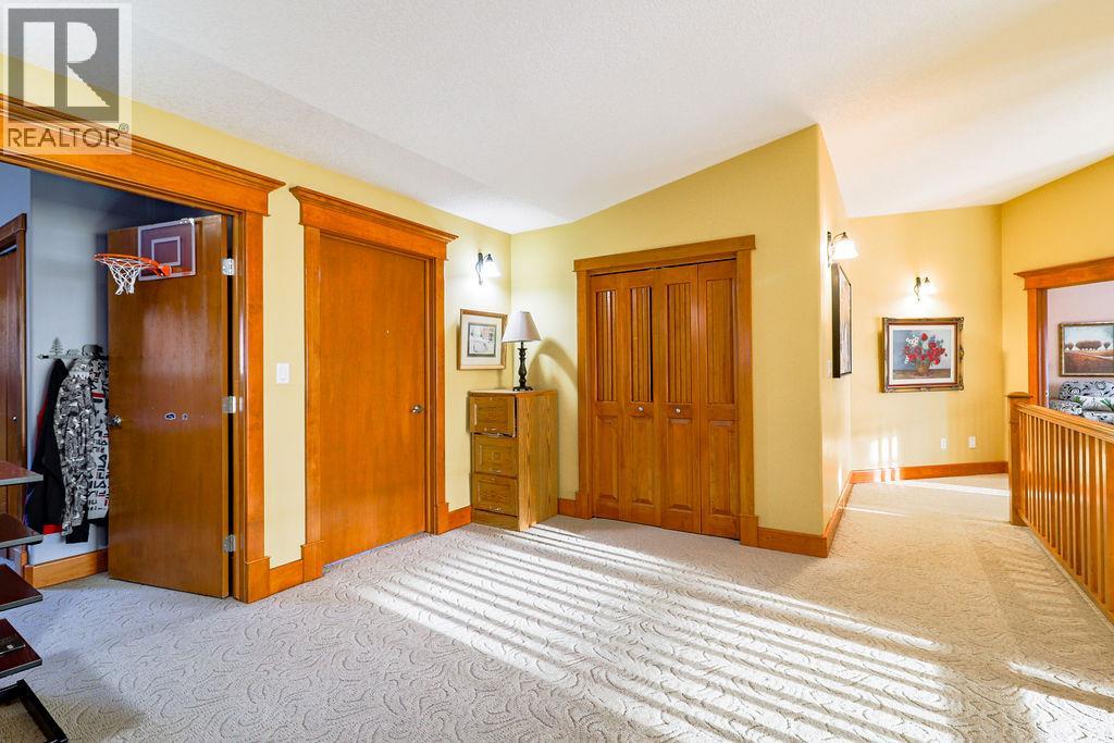 4931 MOUNTAIN VIEW Drive, Fairmont Hot Springs