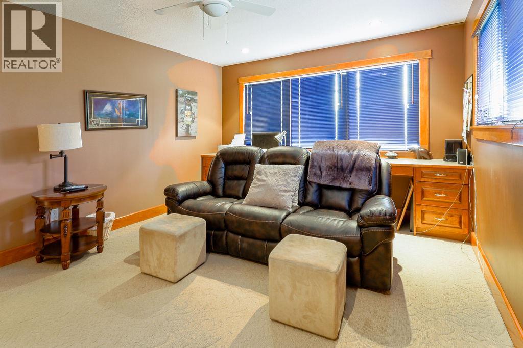 4931 MOUNTAIN VIEW Drive, Fairmont Hot Springs