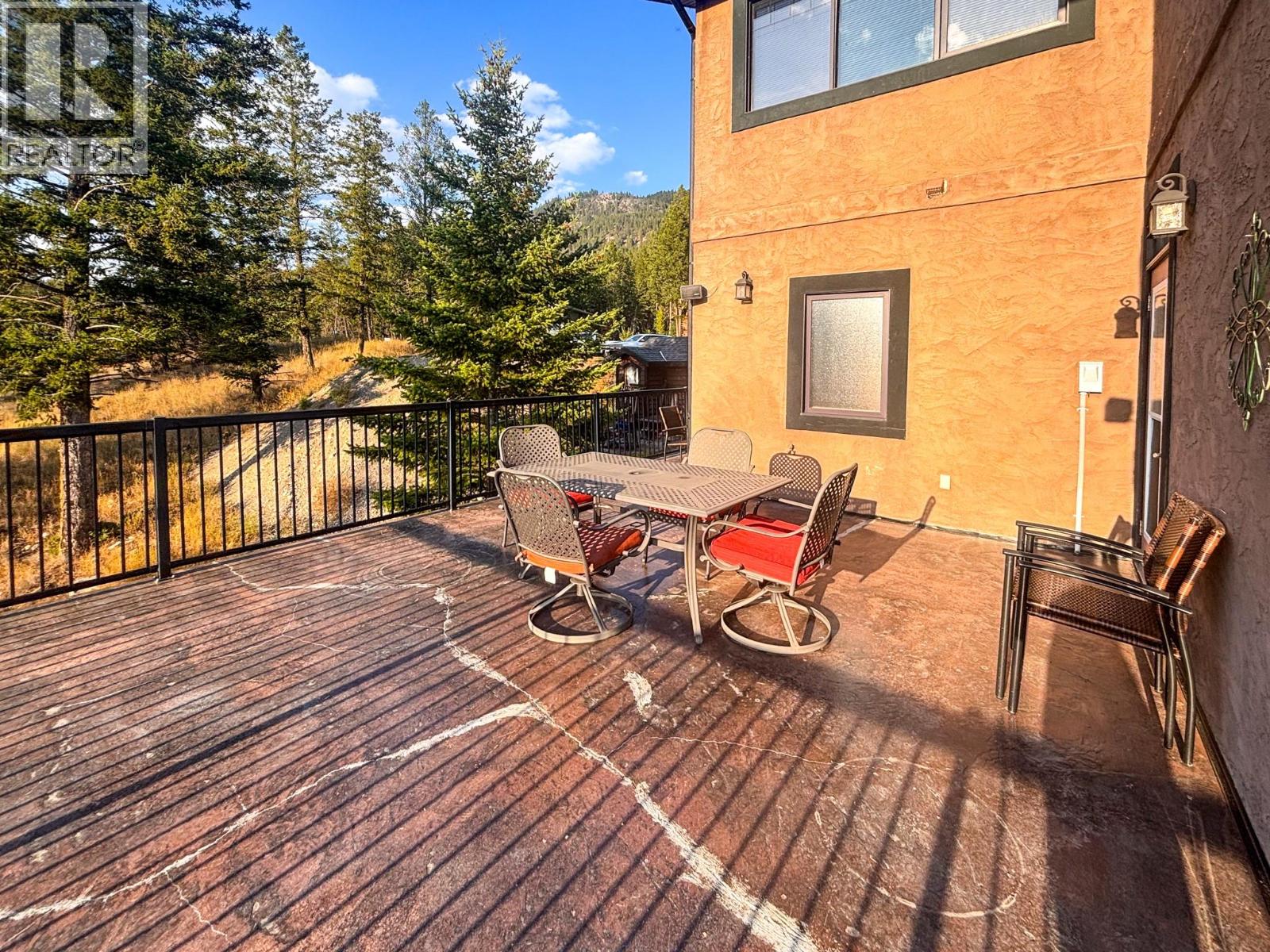 4931 MOUNTAIN VIEW Drive, Fairmont Hot Springs