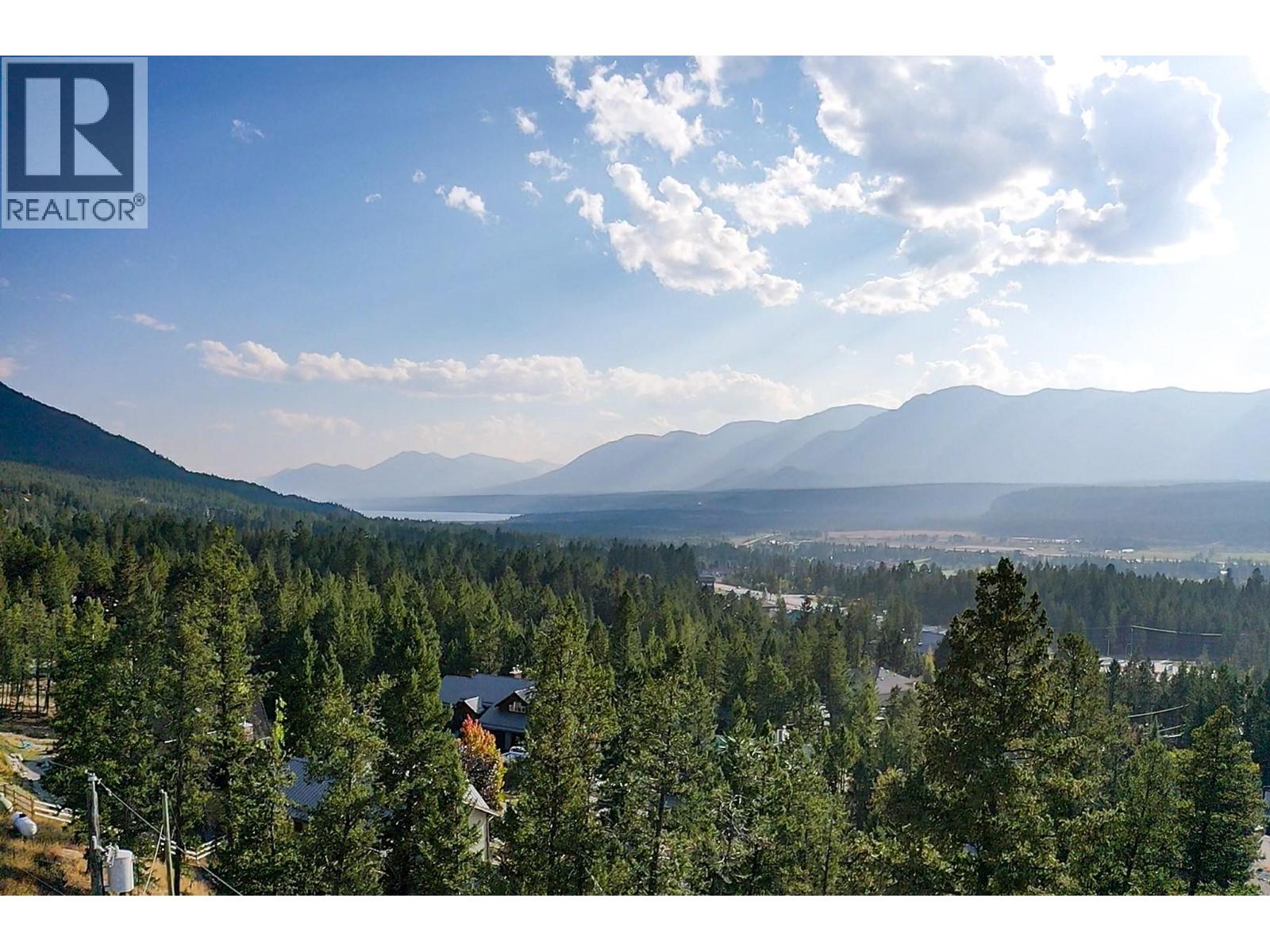 4931 MOUNTAIN VIEW Drive, Fairmont Hot Springs