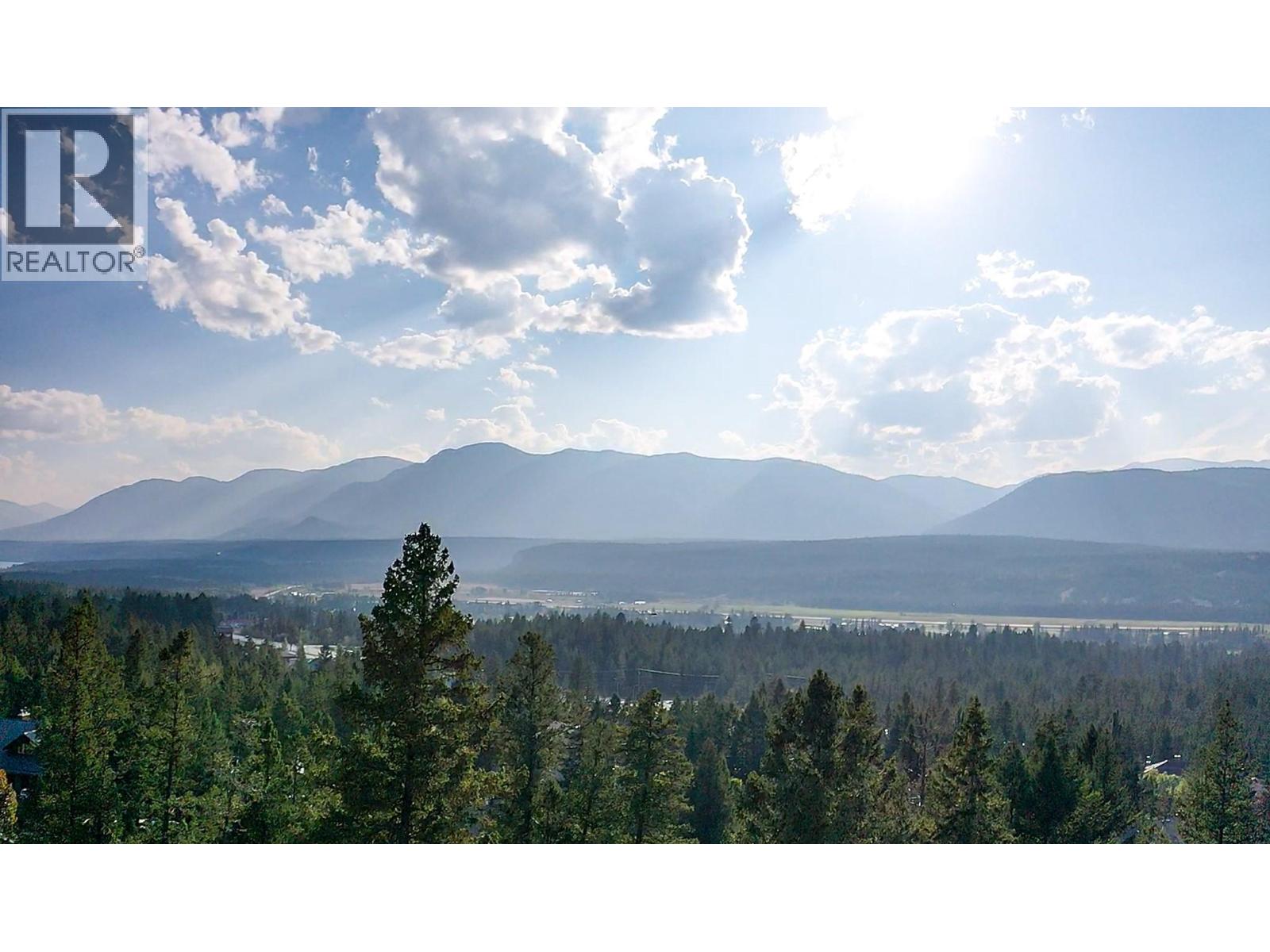 4931 MOUNTAIN VIEW Drive, Fairmont Hot Springs