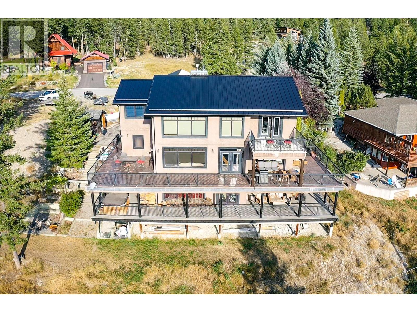 4931 MOUNTAIN VIEW Drive, Fairmont Hot Springs