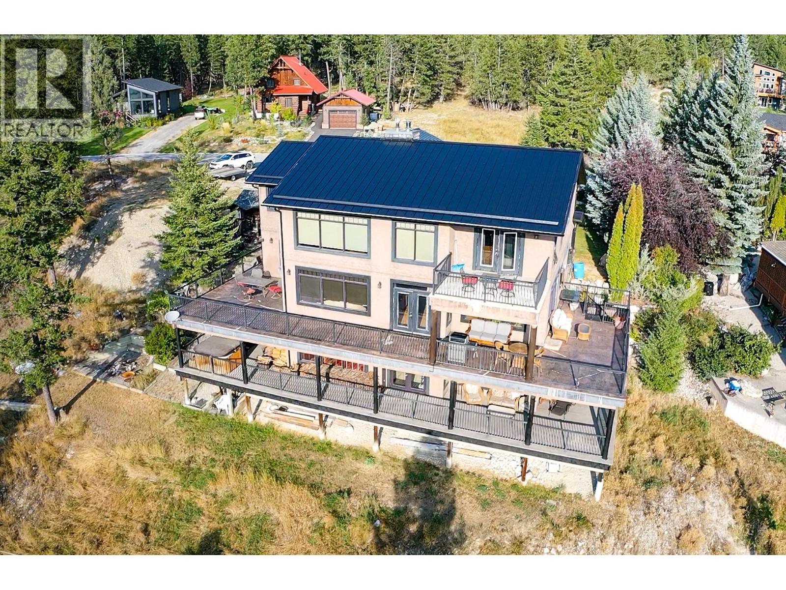 4931 MOUNTAIN VIEW Drive, Fairmont Hot Springs