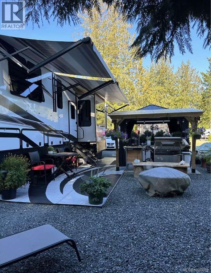 53 6050 Island Hwy W, Qualicum Beach