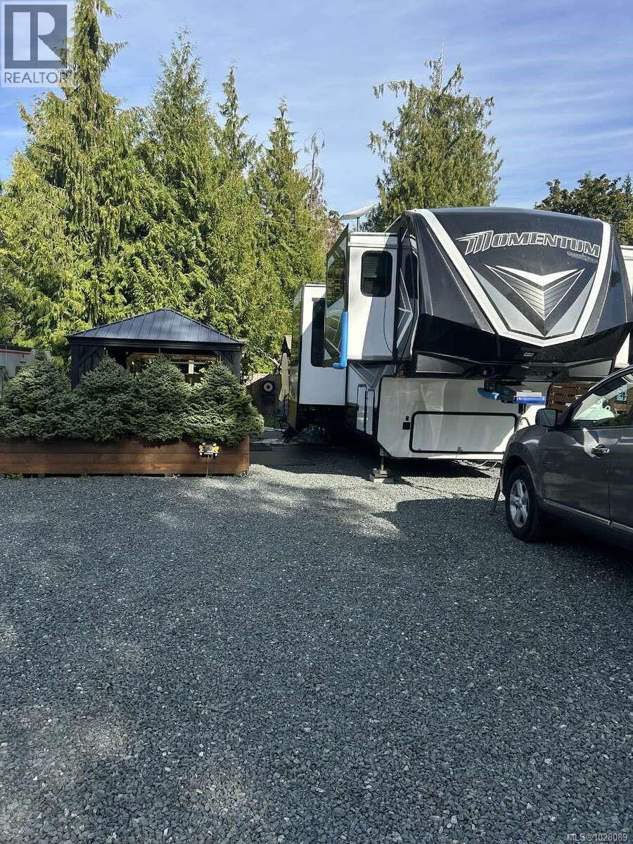 53 6050 Island Hwy W, Qualicum Beach