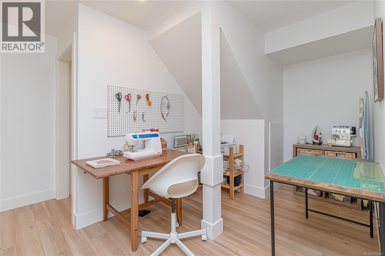 #13 6172 ALINGTON RD - 28