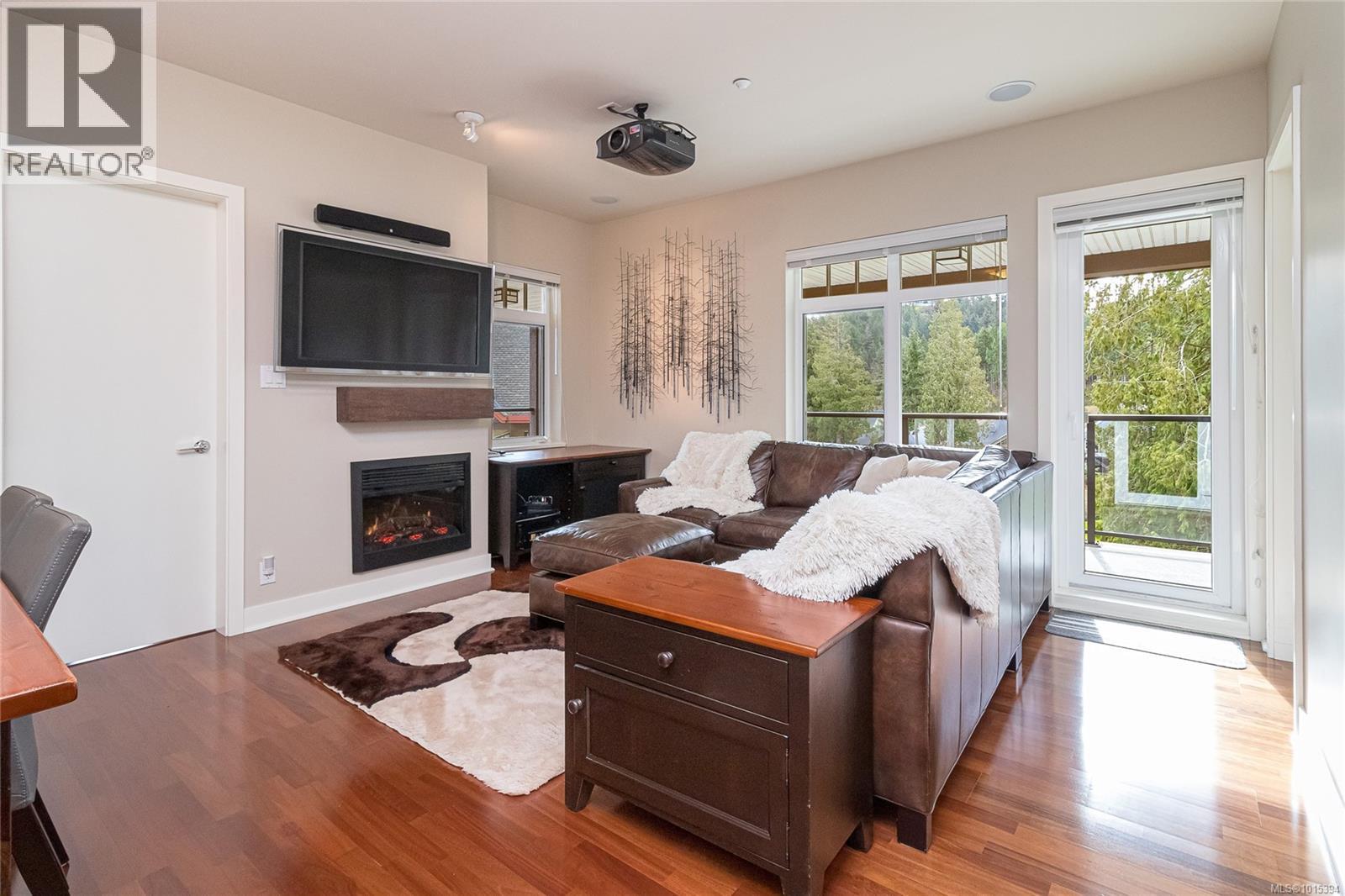 #302 1395 Bear Mountain Pkwy - 7
