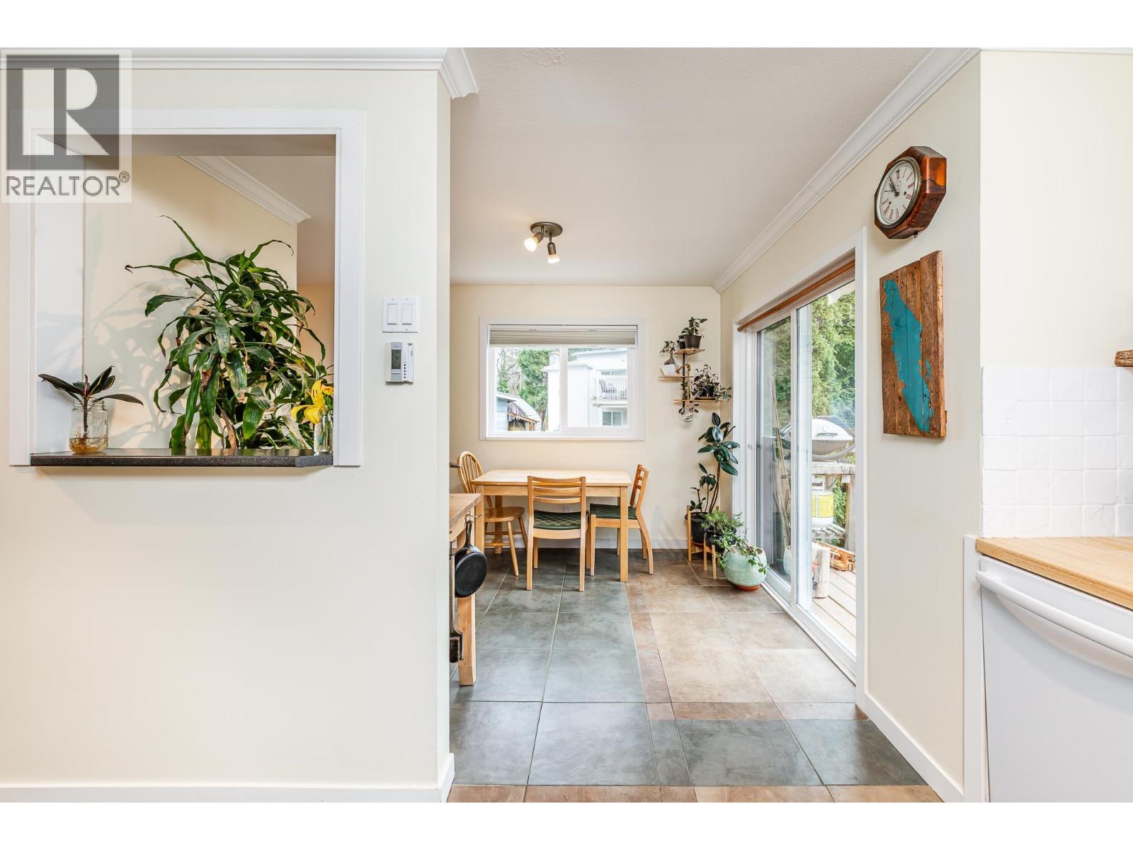 1 38468 WILSON CRESCENT, Squamish