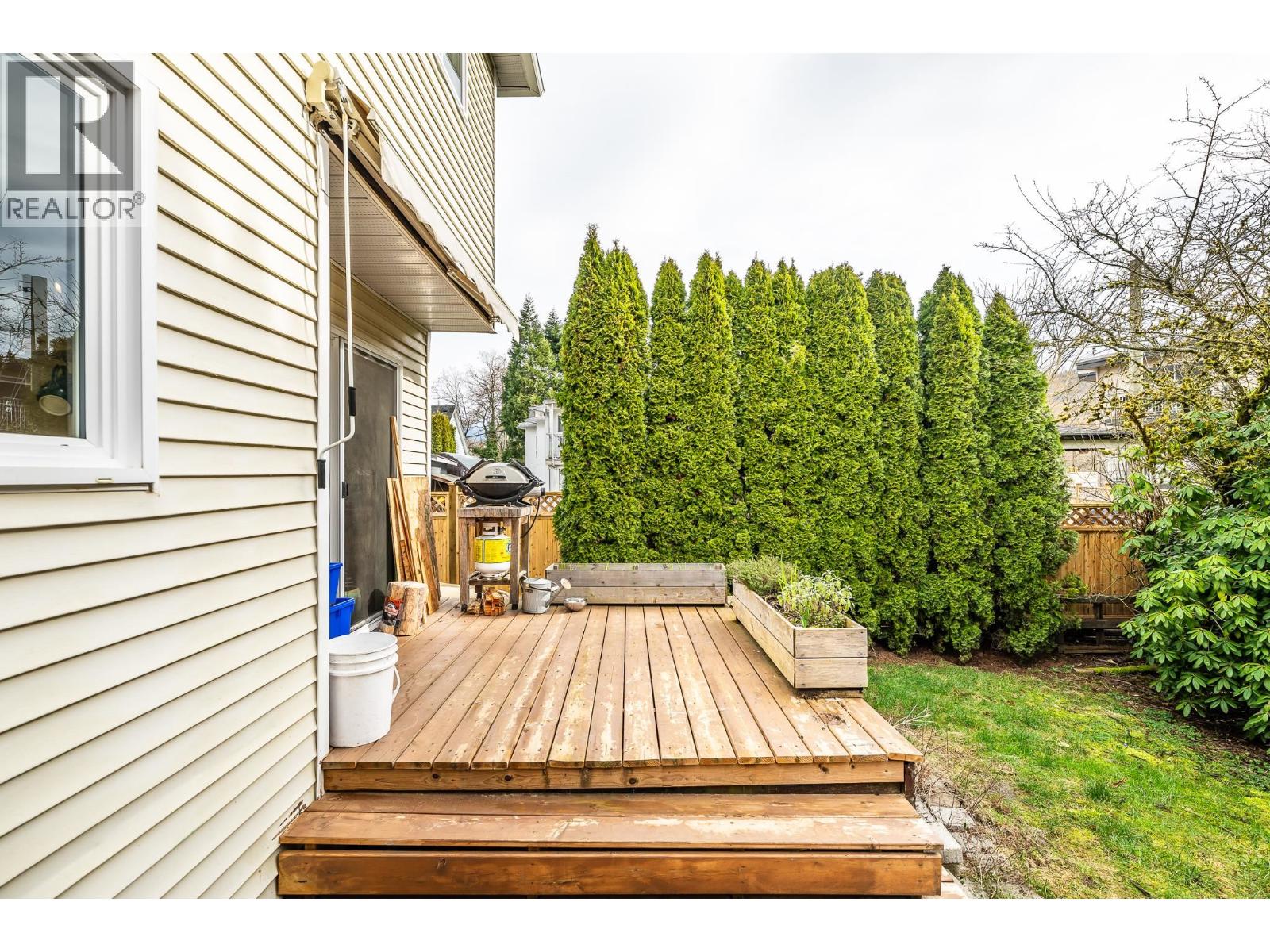 1 38468 WILSON CRESCENT, Squamish