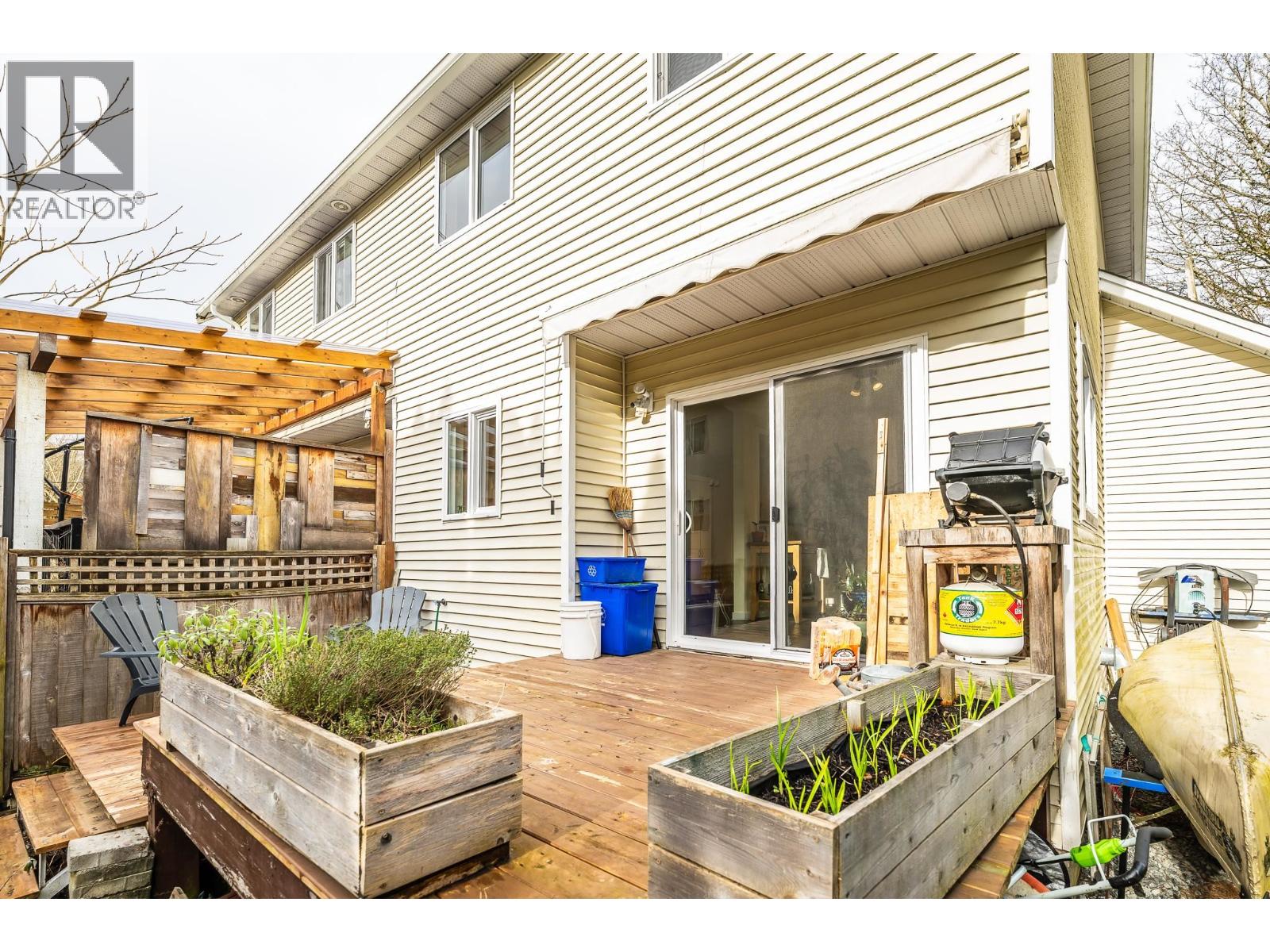 1 38468 WILSON CRESCENT, Squamish