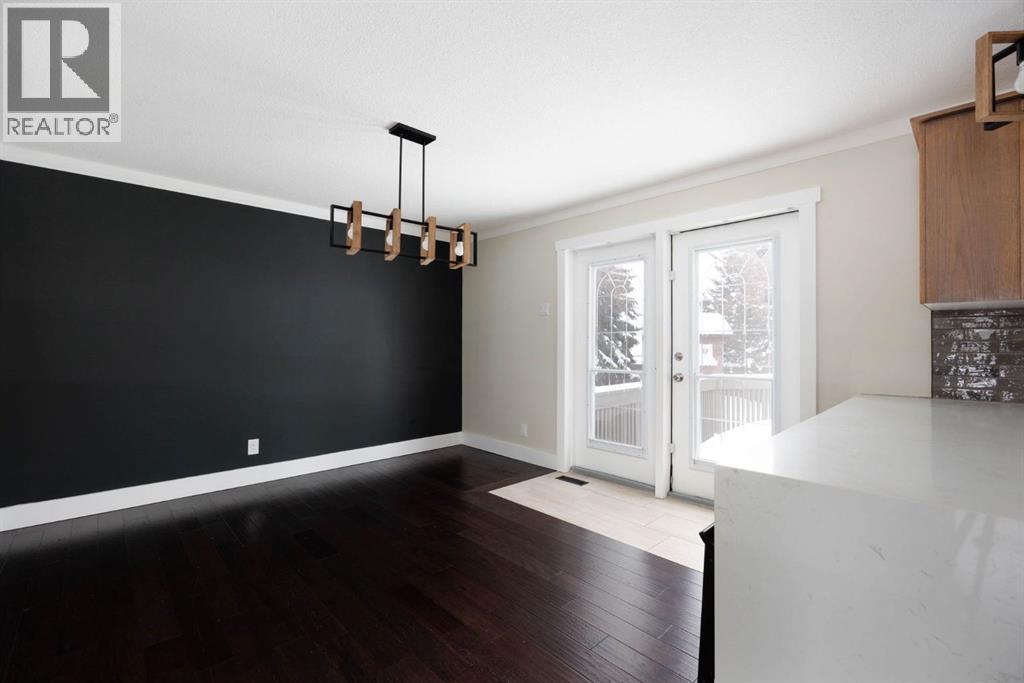 208 Signal Road, Fort McMurray