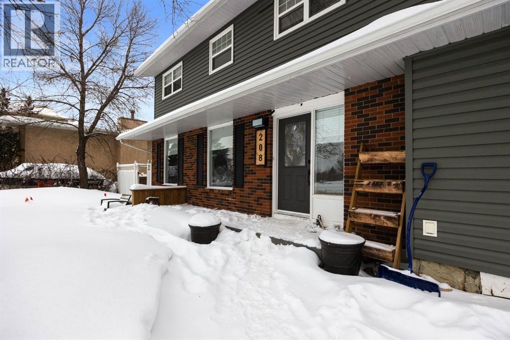 208 Signal Road, Fort McMurray