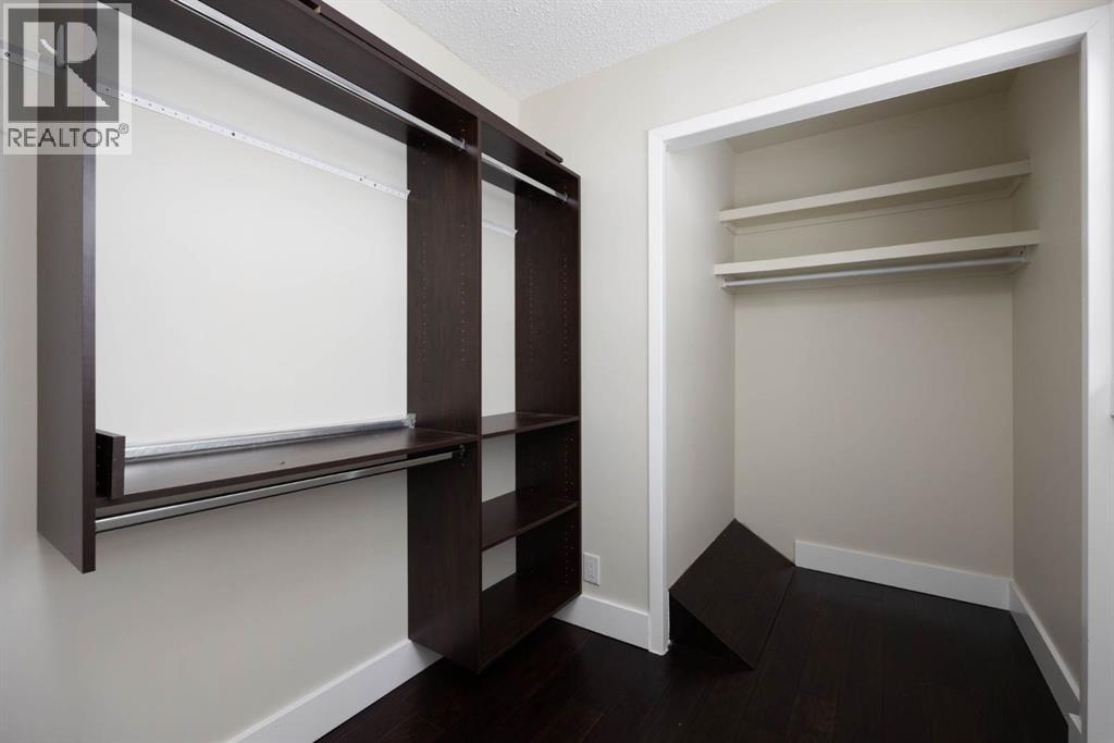 208 Signal Road, Fort McMurray