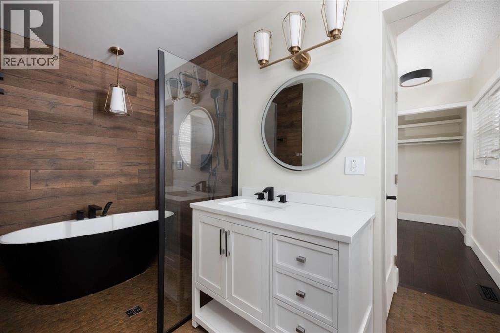 208 Signal Road, Fort McMurray