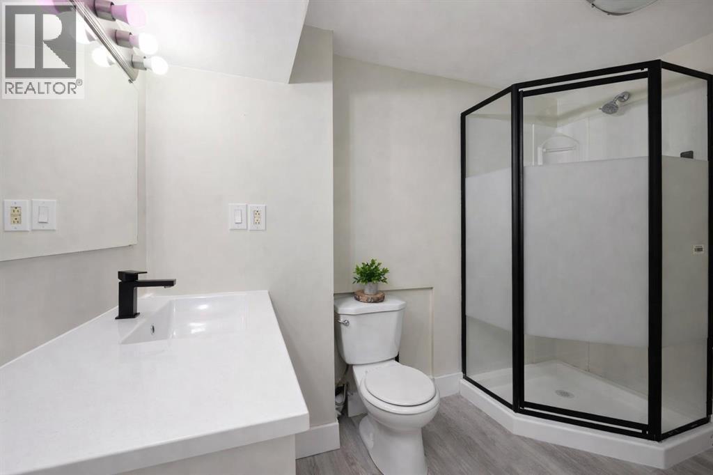 208 Signal Road, Fort McMurray