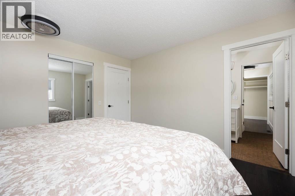 208 Signal Road, Fort McMurray