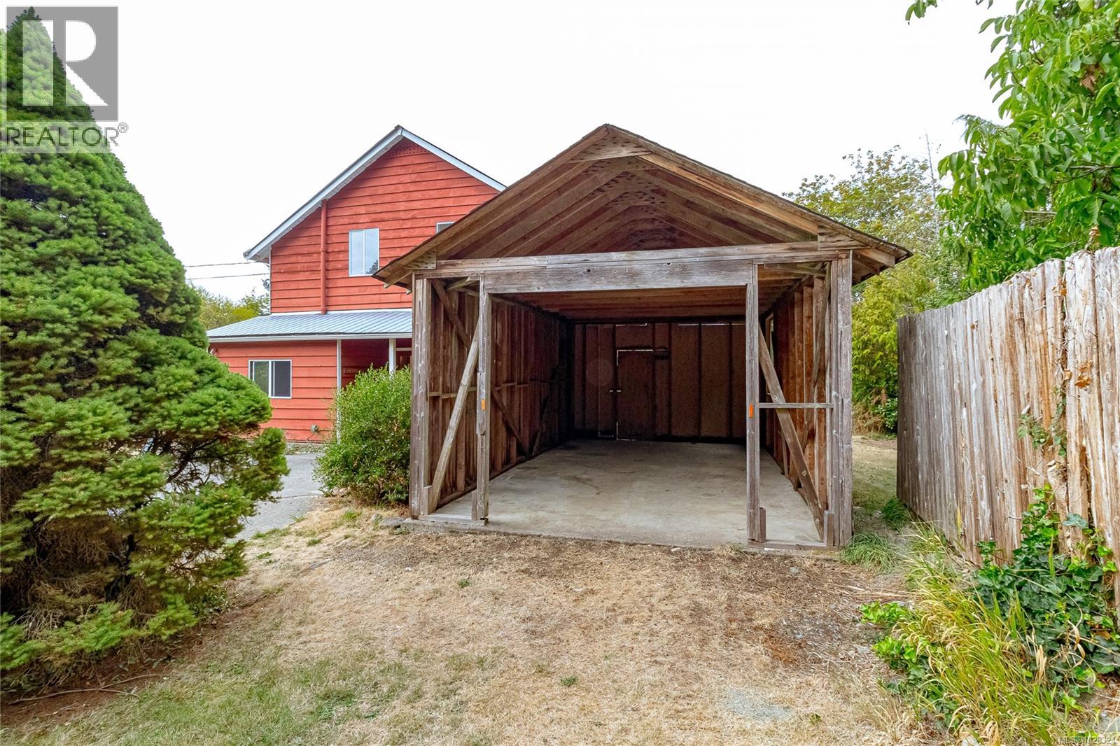 6883 Westcott Rd, Duncan