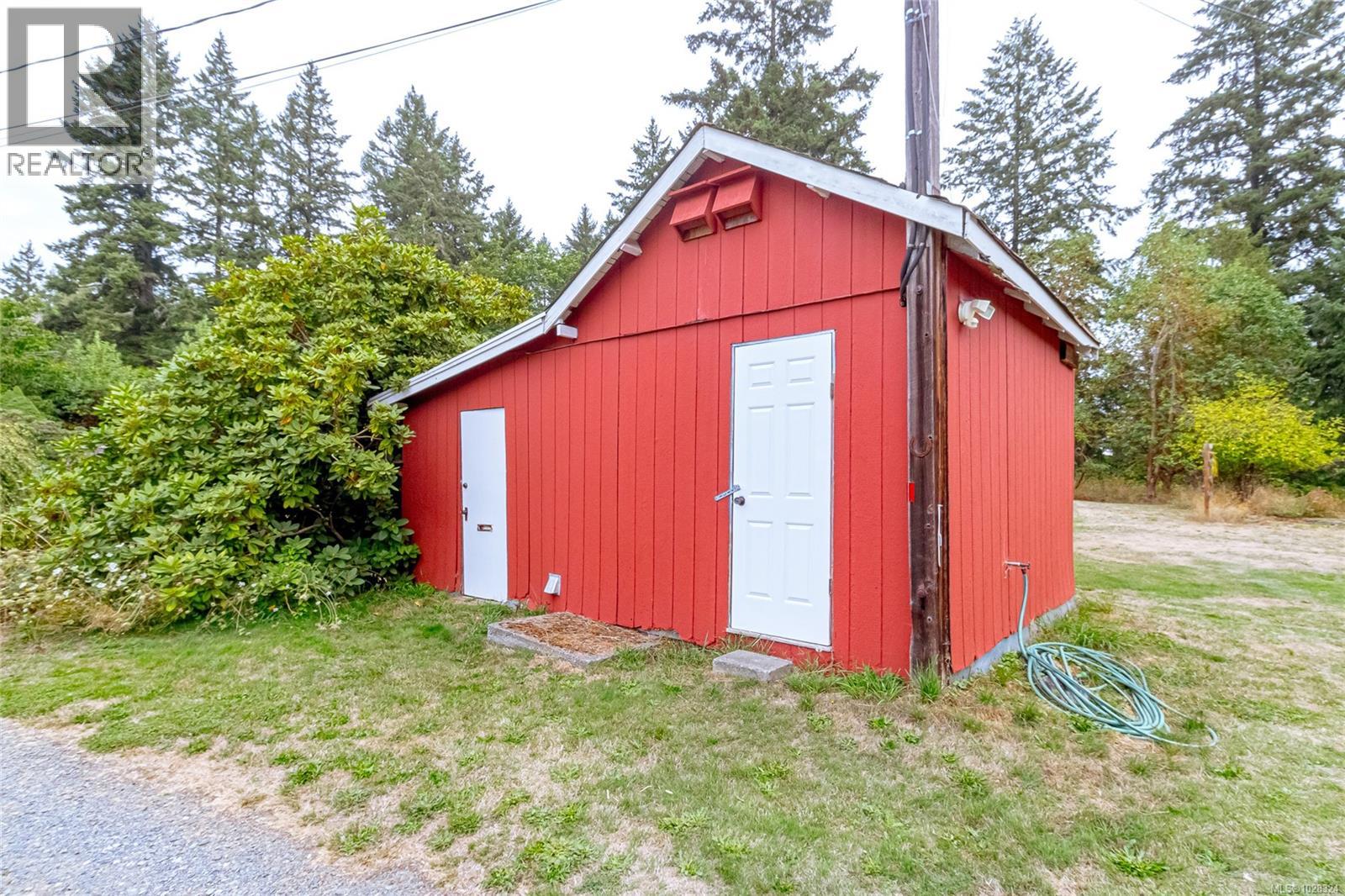 6883 Westcott Rd, Duncan