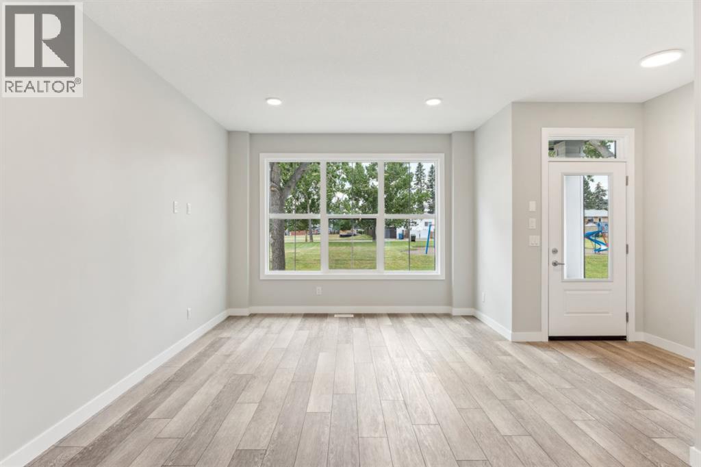 Single Family House for Sale in    Street SE Acadia Calgary 