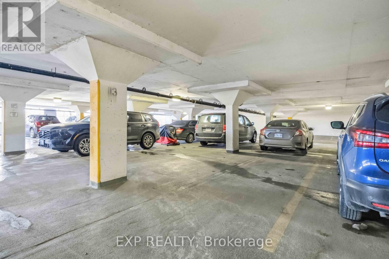 884 - 1 GREYSTONE WALK DRIVE — photo 36