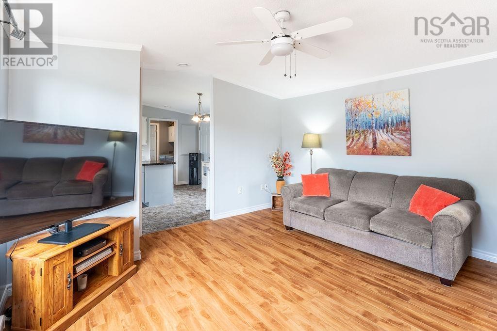 Property 22 of 38 of 88 Brook Street