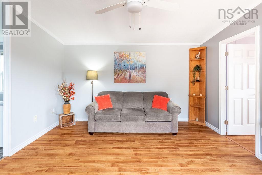 Property 19 of 38 of 88 Brook Street