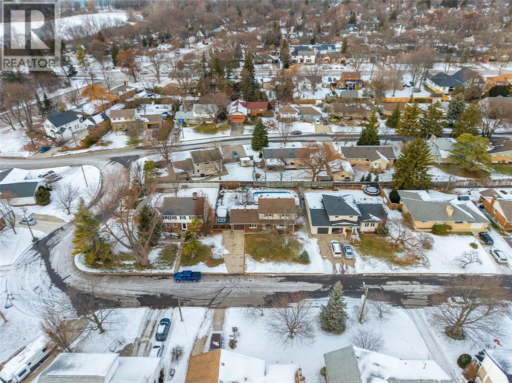 635 Highbury PARK, Sarnia, Ontario, N7V2K1 — Photo 38