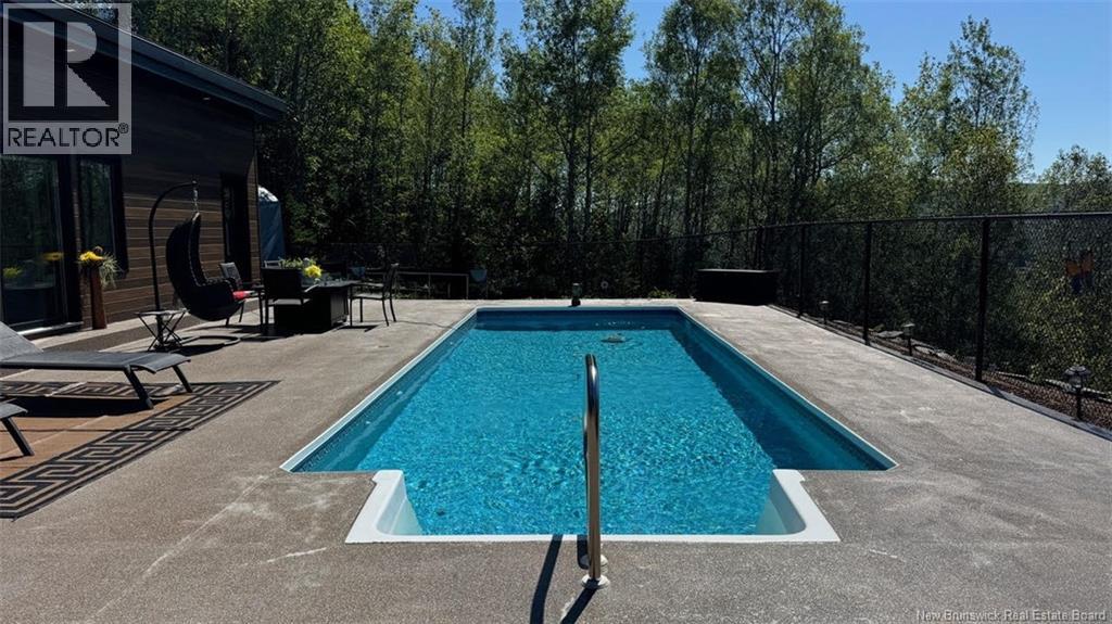 83 Maxime Road - 19