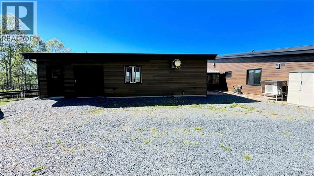 83 Maxime Road - 23