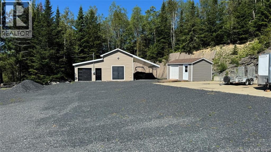 83 Maxime Road - 24