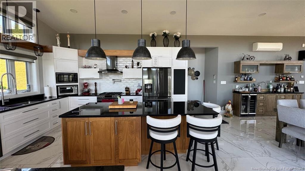 83 Maxime Road - 6