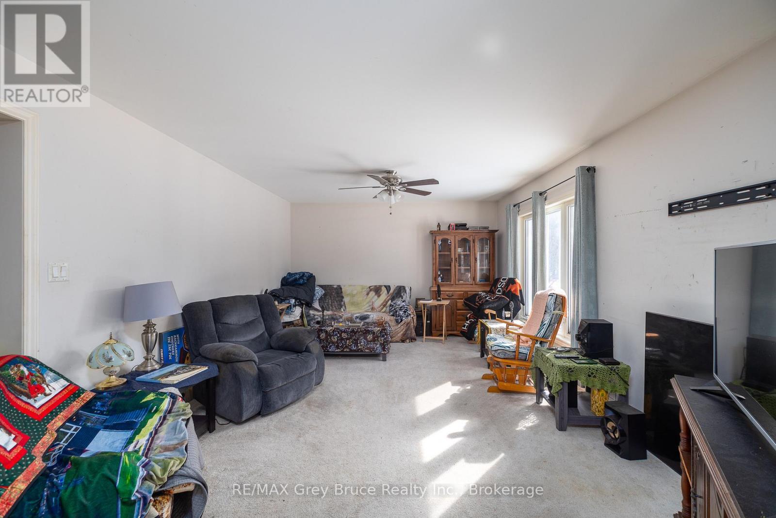 260 SPRING CREEK ROAD - 4