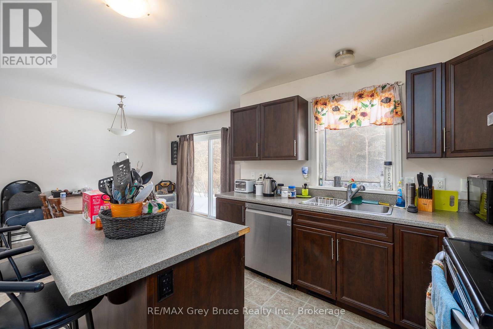 260 SPRING CREEK ROAD - 8