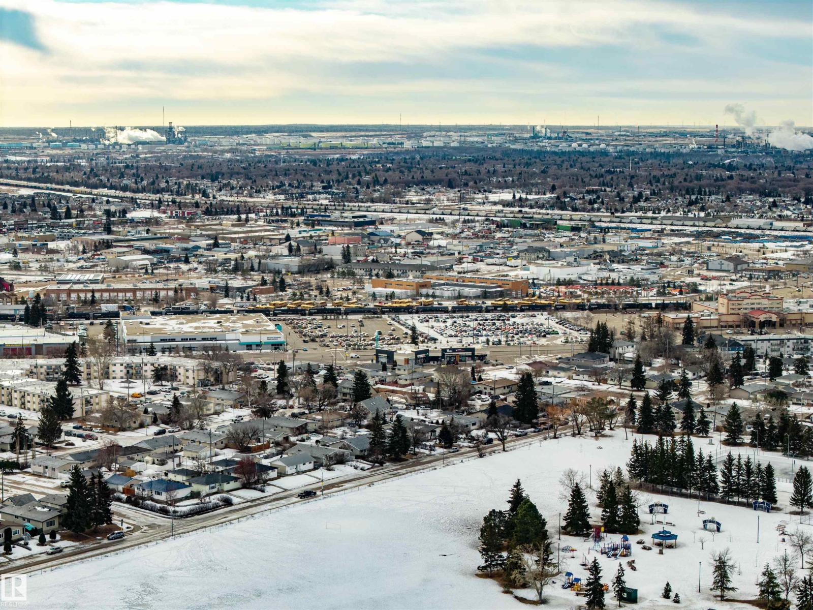 Single Family House for Sale in #   AV NW Edmonton 