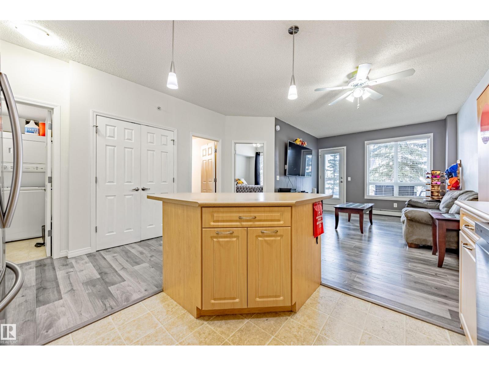 Single Family House for Sale in #   AV NW Edmonton 