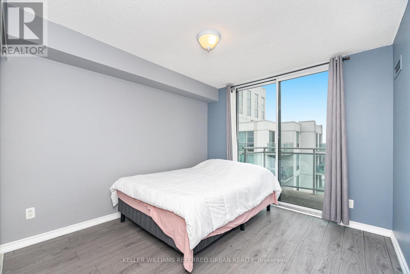 #17K 8 ROSEBANK DRIVE - 12