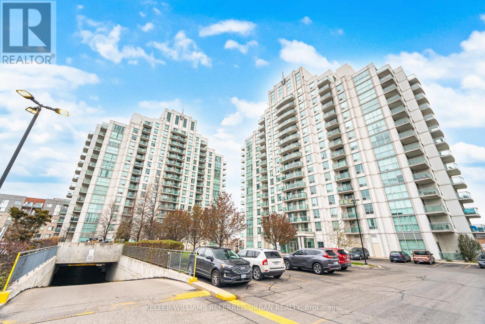 #17K 8 ROSEBANK DRIVE - 21